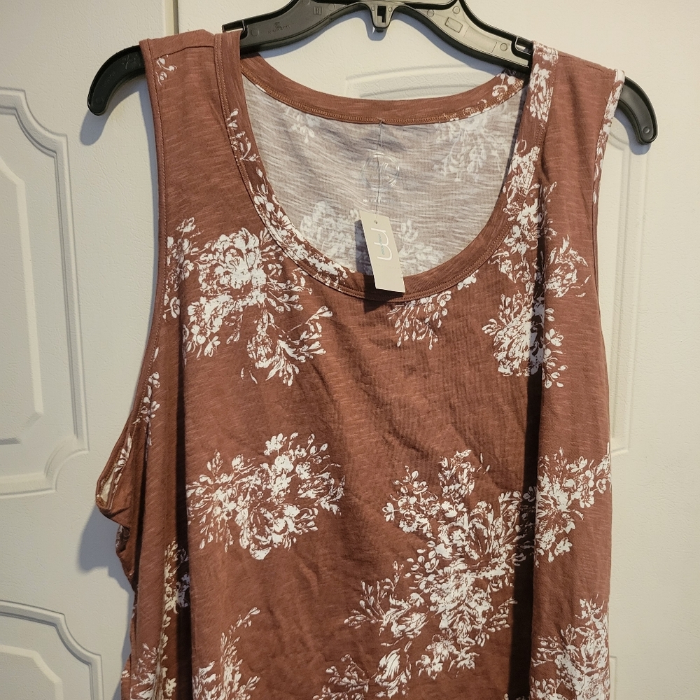 Maurices floral tank